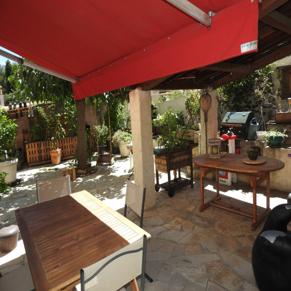 Offres de vente Rez de villa La Seyne-sur-Mer 83500